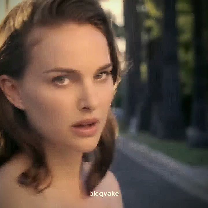 RT @bicqvakefiles: jane foster natalie portman the mighty thor mary on a cross ghost edit fancam https://t.co/RillkinTPk