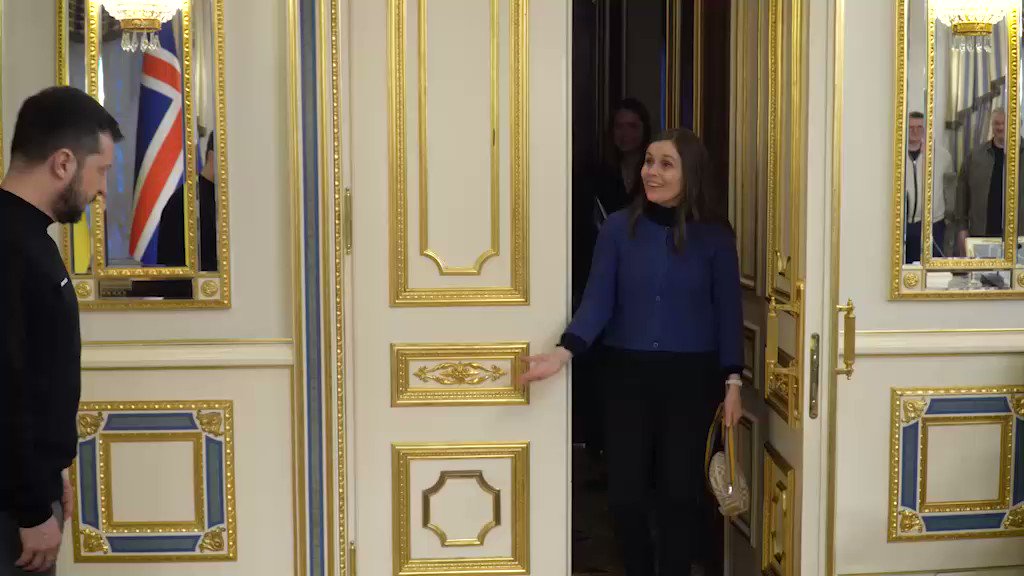 Вице премьер приехал на телестудию егэ. Вице премьер приехал на телестудию егэ