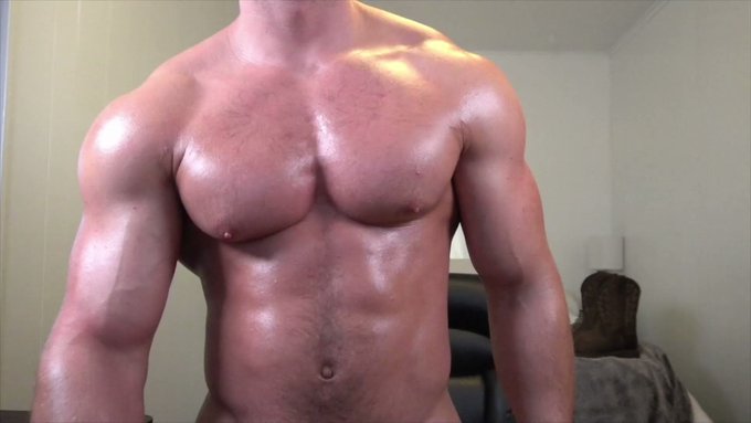 Huge sexy pecs, muscles and nipples! Hot biceps!
My onlyfans page:
https://t.co/INexXI4RgX
All my social