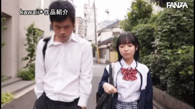 合宿先の彼女と連絡が途絶えた3日間、僕に一途だった彼女はヤ… 日向なつ https://t.co/WRwgxngMYy
