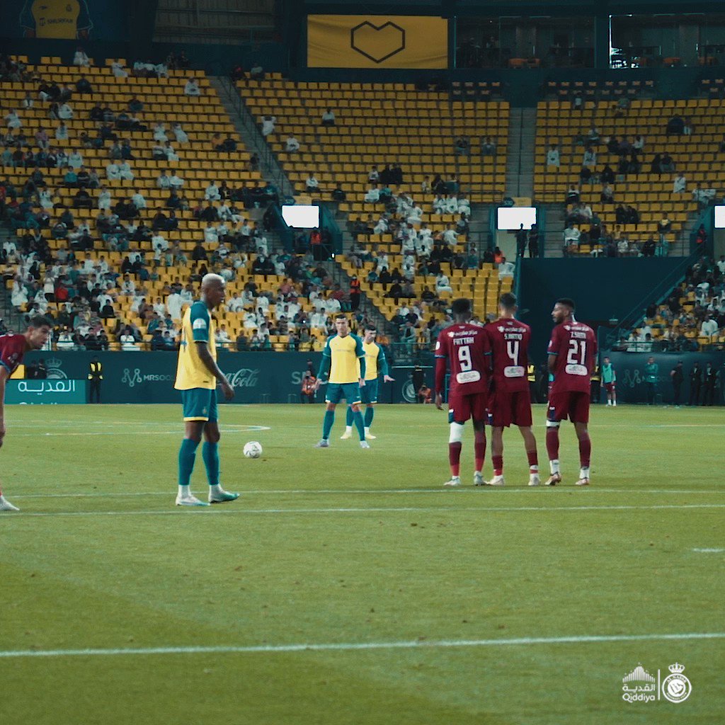 alnassr-fc-on-twitter-here-is-to-make-your-day-better-good-evening