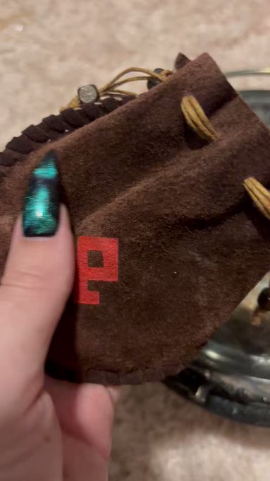 I’m excited to use my new scrying dish ! https://t.co/f0k8ofXiEN