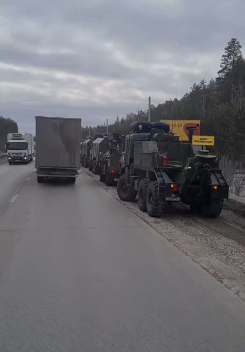 エカテリンブルクは、ロシア連邦の中央部に位置する大都市。

АЗОВ_UA_NATO_USA🇺🇦🇺🇸🇪🇺🇬🇧🇩🇪🇵🇱

エカテリンブルグ、一種のカツアゲ運動。 