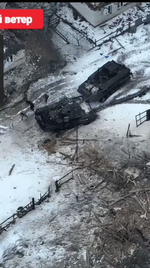 RT @PaulJawin: The Russians are trying to evacuate the damaged tank. Russian IFV is on fire. https://t.co/1NKcA6yrWo