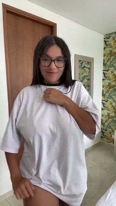 Estoy lista para ti amor https://t.co/1fGetSrgoE https://t.co/6uICTZSUVe<a href="/tag/latina"class="tags"><span>#latina</span></a><a href="/tag/pokemon"class="tags"><span>#pokemon</span></a><a href="/tag/bitcoin"class="tags"><span>#bitcoin</span></a><a href="/tag/viernesdeganarsubs"class="tags"><span>#viernesdeganarsubs</span></a>