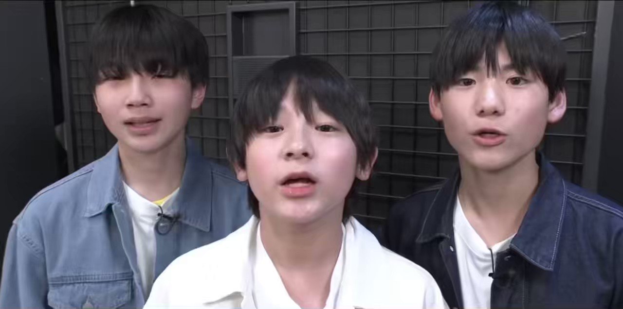 ジャニーズ 公式写真 亀井海聖 公式写真 歯がゆい