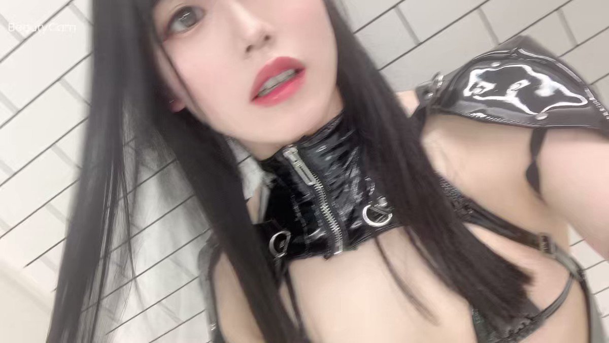 Video oleh @666Lotusren