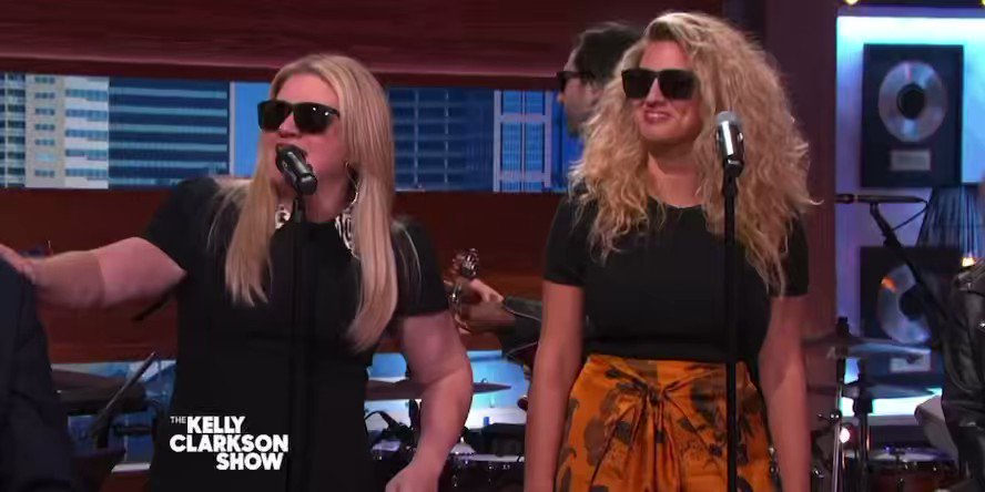 RT @tkhq8: ouuuu we need a tori kelly x kelly clarkson collab asap https://t.co/wsQHq41Sxx