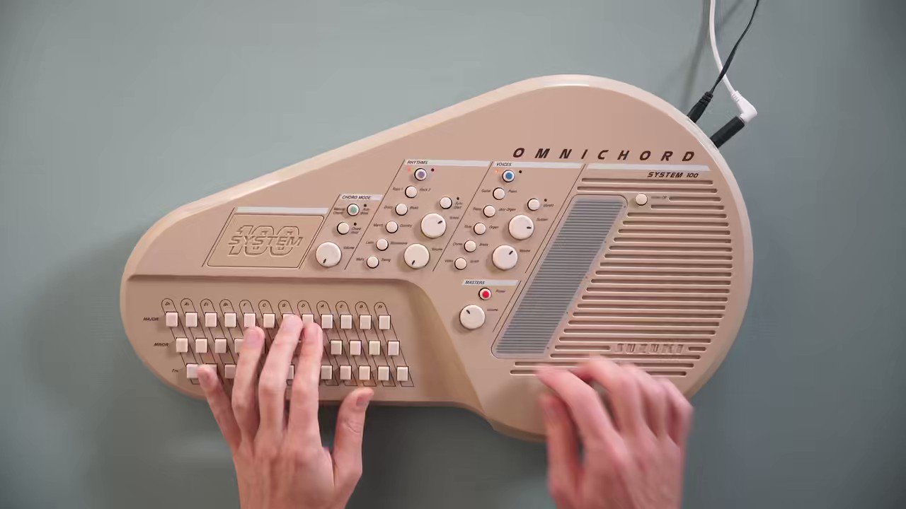 Suzuki Omnichord OM-300 - What To Know & Where To Buy