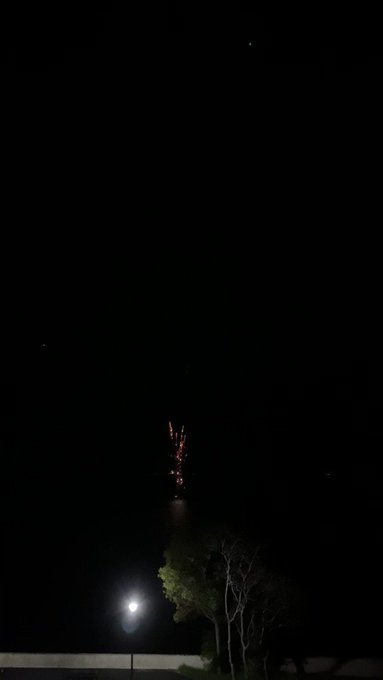琵琶湖からの打ち上げ花火🎇部屋から見れて最高だった。感謝です🙏 