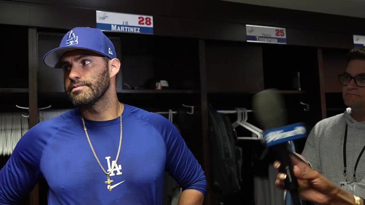 𝐅𝐑𝐀𝐍𝐊𝐈𝐄 on Twitter "why does it feel like everyone that goes to the Dodgers doesn’t want to be