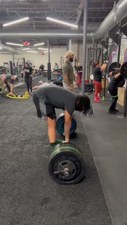 iheanyi-ekechukwu-on-twitter-yesterday-i-deadlifted-345-lbs-this-is