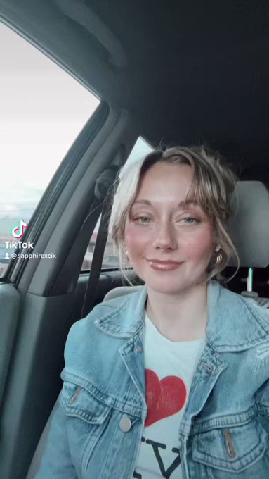 Sapphire Xci’s pics and videos