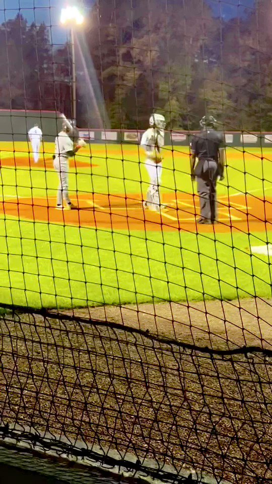 Hayden Hall (HaydenHall013) / Twitter