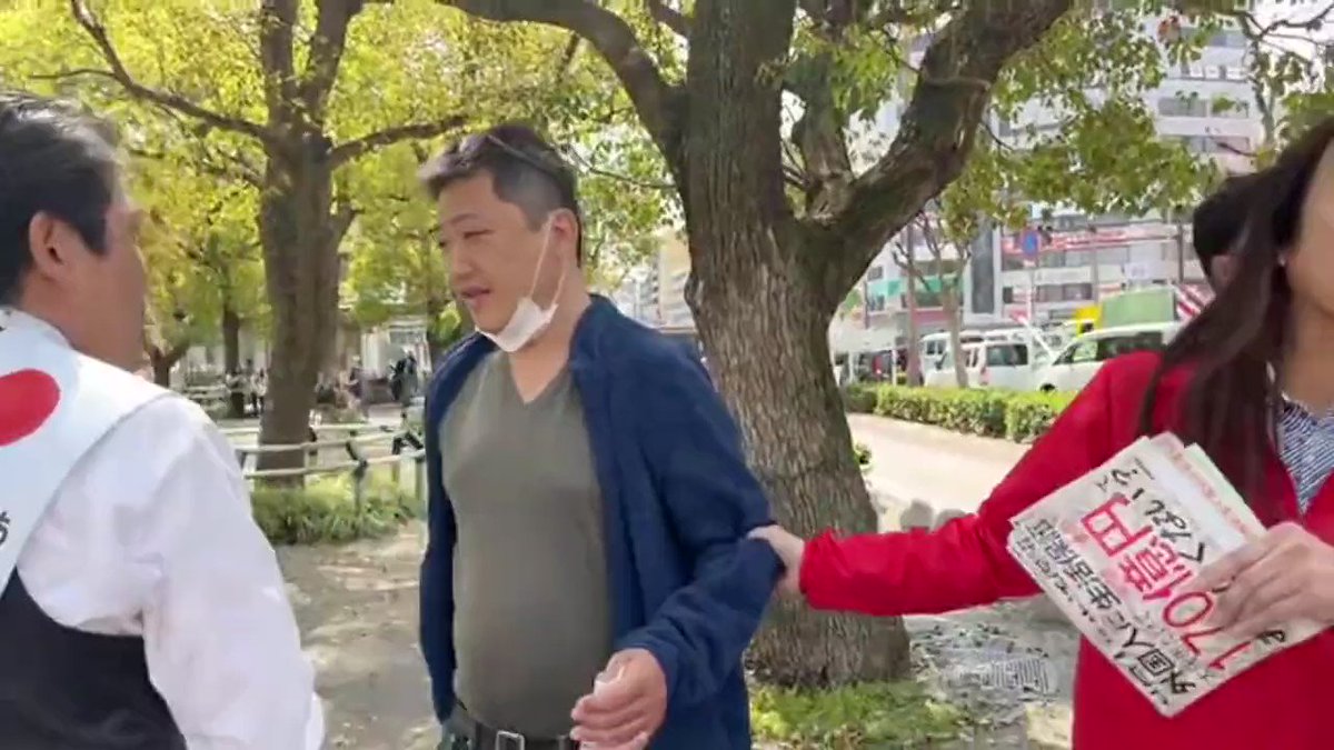 シュミレーションで一発レッドカードだなwwwww
だっせーな、あらまき。 