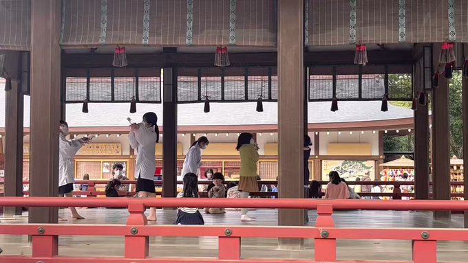 氷川神社いったら君の名は的なやつやってた。 