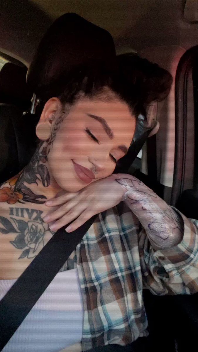 𝕭𝕽𝕴♱ (@Bratty_bree)  X