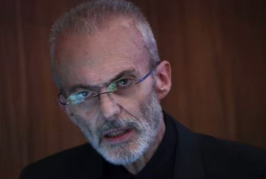 Marka2‼️ on Twitter: "Τα μαζεύουν οι δημοσκόποι και κρατάνε πισινή ...