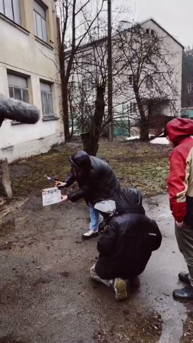 @ragga_g https://twitter.com/yubnec5idczbvm7/status/1643028304033894400　警察二十四時的な番組での署員・隊員紹介部分(特に交通警察)がこういう感じ。...