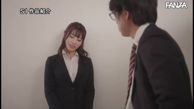 出張先で軽蔑している中年セクハラ上司とまさかの相部屋に…朝… 河北彩花 https://t.co/DHeEx3aRSl