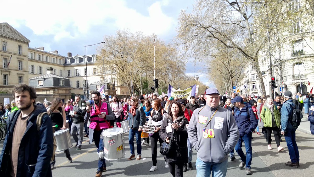 Mouv Communiste on Twitter "Manifestation contre la réforme des