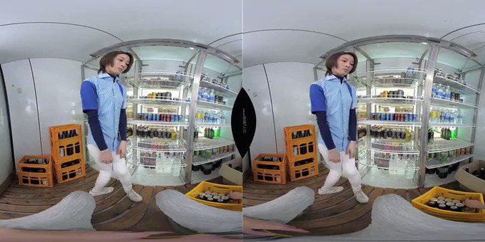 【VR】バイトで一緒の主婦・高嶋さんとは休憩中のショートタ… 高嶋桜 https://t.co/j4QFb39fbD