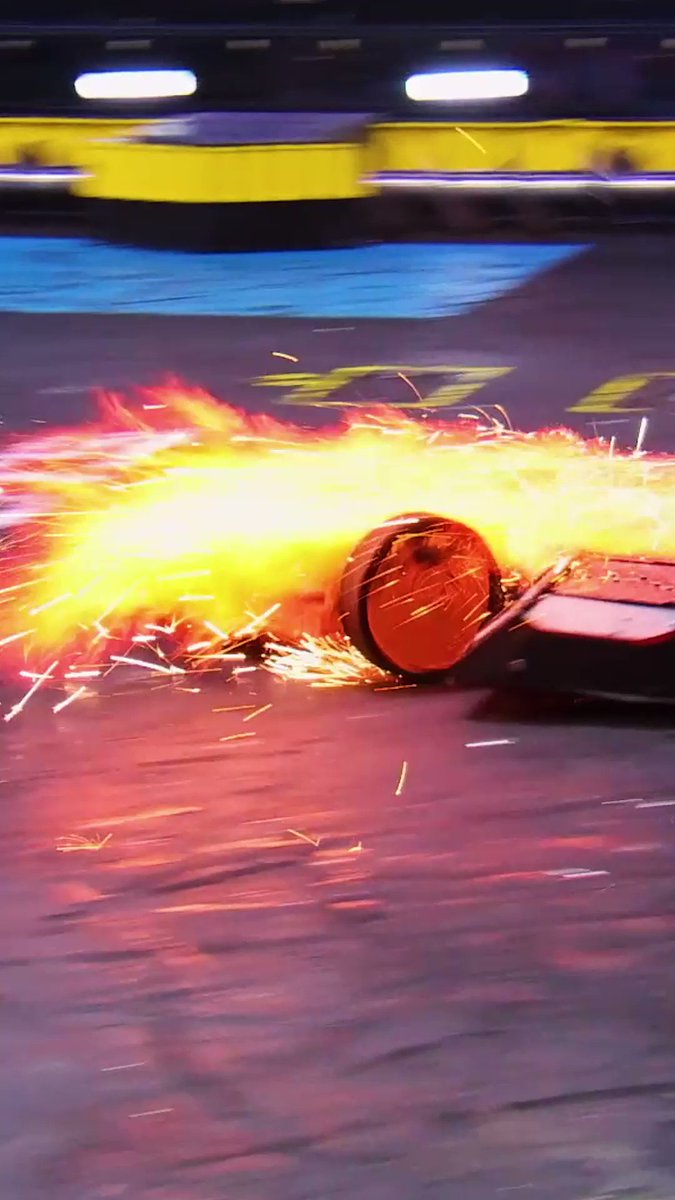 BattleBots on Twitter "Sparks AND flames! Was Gruff's firepower enough