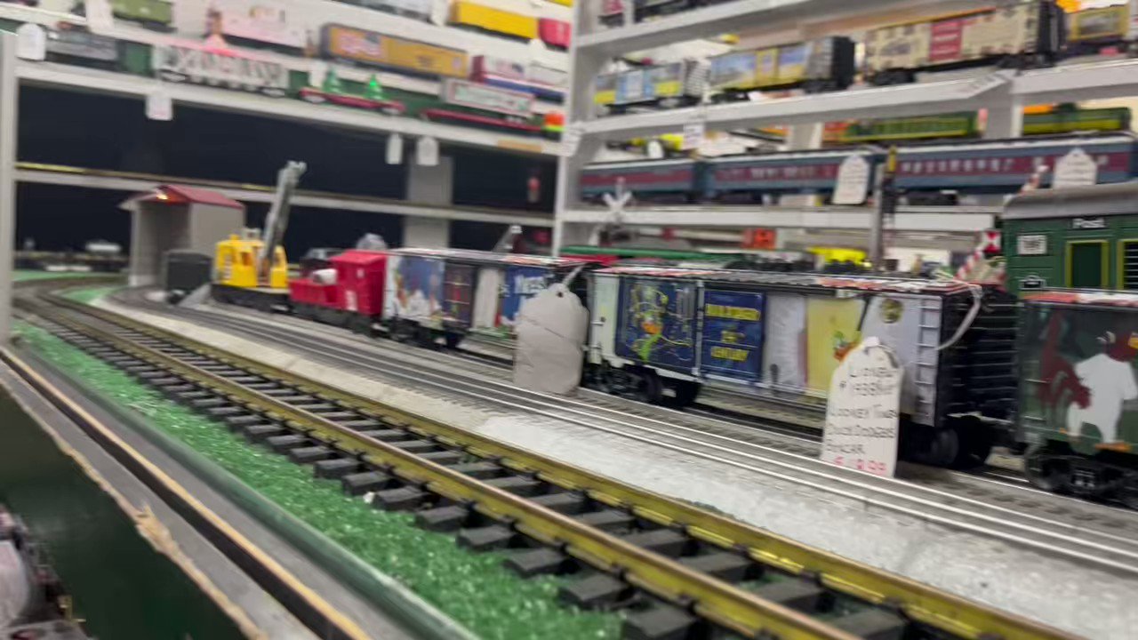 Jax on Twitter "Me and Figero2570 went to a model train store in PA