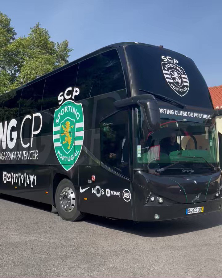 Sporting CP on X: 𝗥𝘂𝗴𝗶𝗱𝗼 pronto para mais logo 🦁 Já aqueceram a voz para o jogo de hoje, Leões? 😎 #DiaDeSporting #OndeVaiUmVãoTodos / X