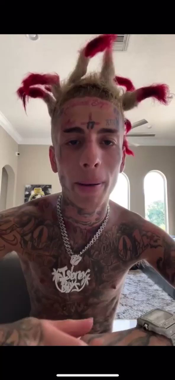 biggest jose azocar lover (azocarplshomer) / Twitter