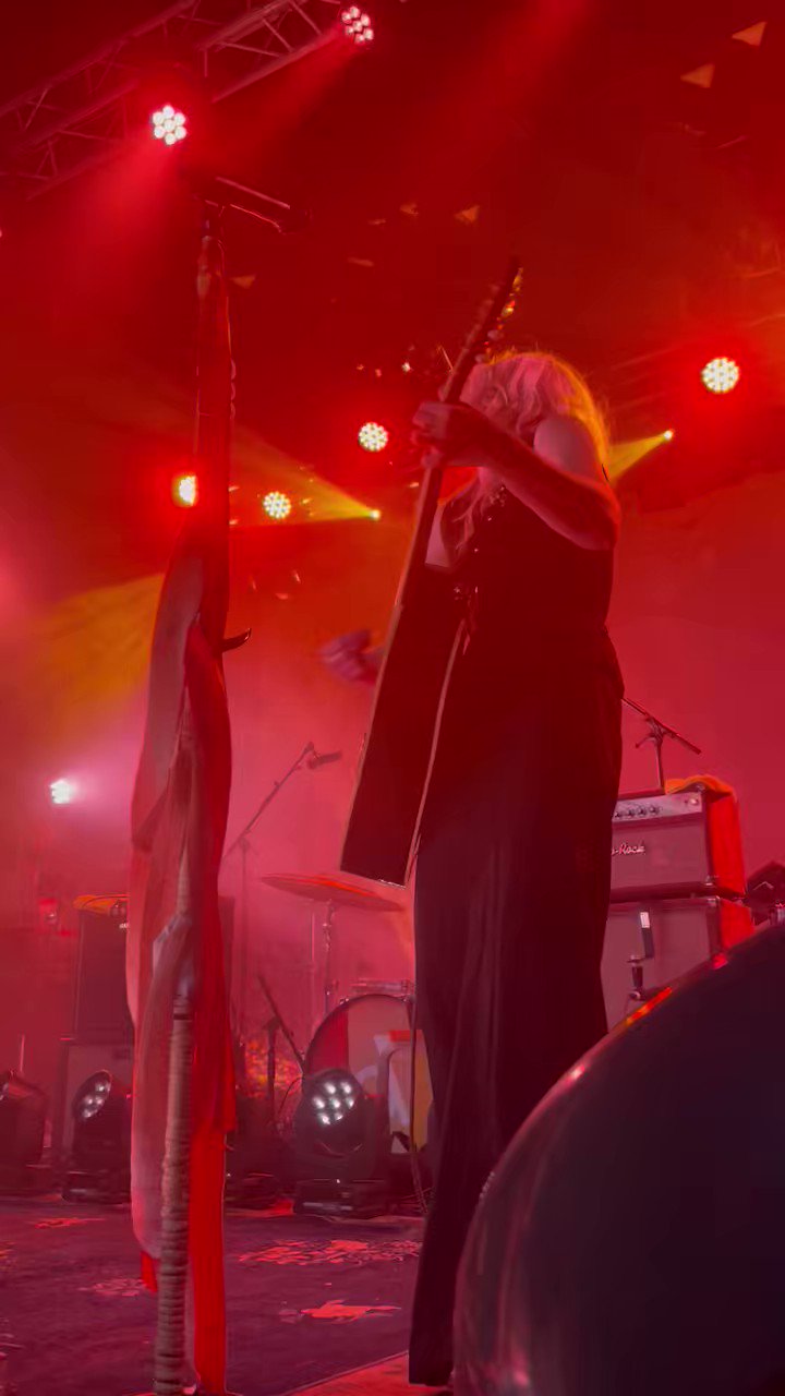 Happy birthday to actual ray of sunshine AJ Michalka   