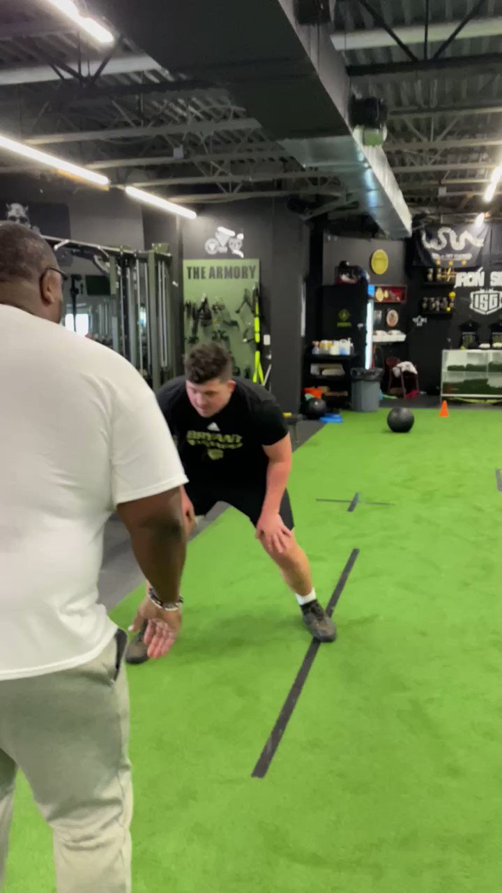 Bryant Football (BryantUFootball) / Twitter