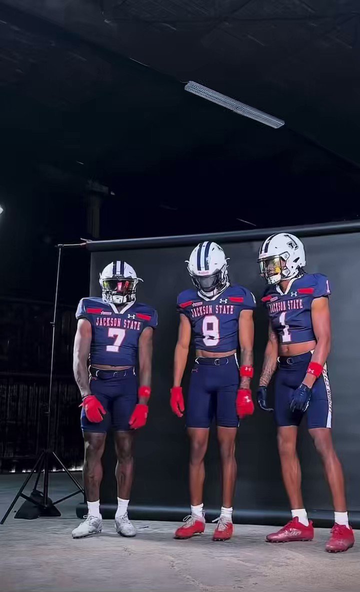 Amari Ward on Twitter: "Why not jsu ️💙🐯 #3Peat💍"