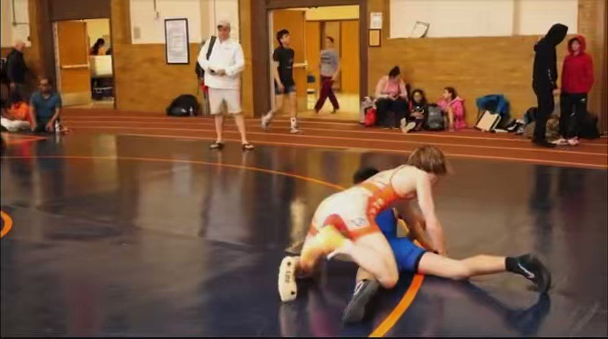 The Wrestling Room (Pat Mineo) on Twitter: "Hafid Alicea of Maine West (IL)  throws a sucker punch at the line… #wtf https://t.co/9m4HAxl2oF" / Twitter