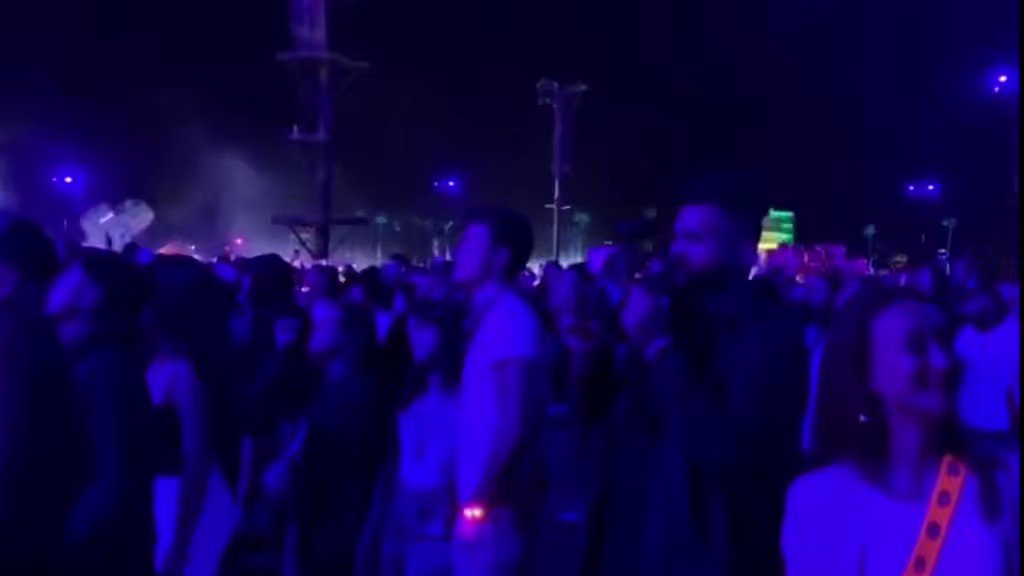 Camila Cabello Daily on Twitter "Camila and Shawn spotted kissing at