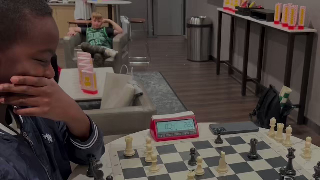 Sugar Land 12-year-old chess master wins 23 games simultaneously