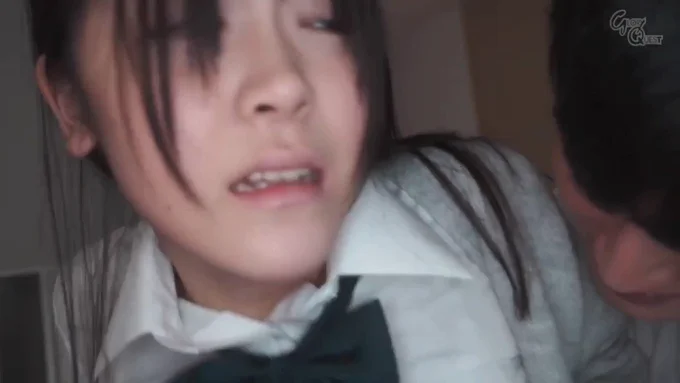 皆瀬あかり 美人で可愛い優等生(*▽) 可愛い子ほど触りたくなるんですかねぇ(>_<)