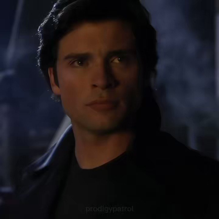 Happy birthday tom welling 