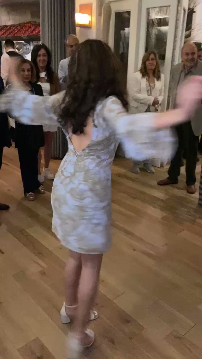 silkaris-on-twitter-rt-tommybayiokos-my-niece-ava-clearing-the