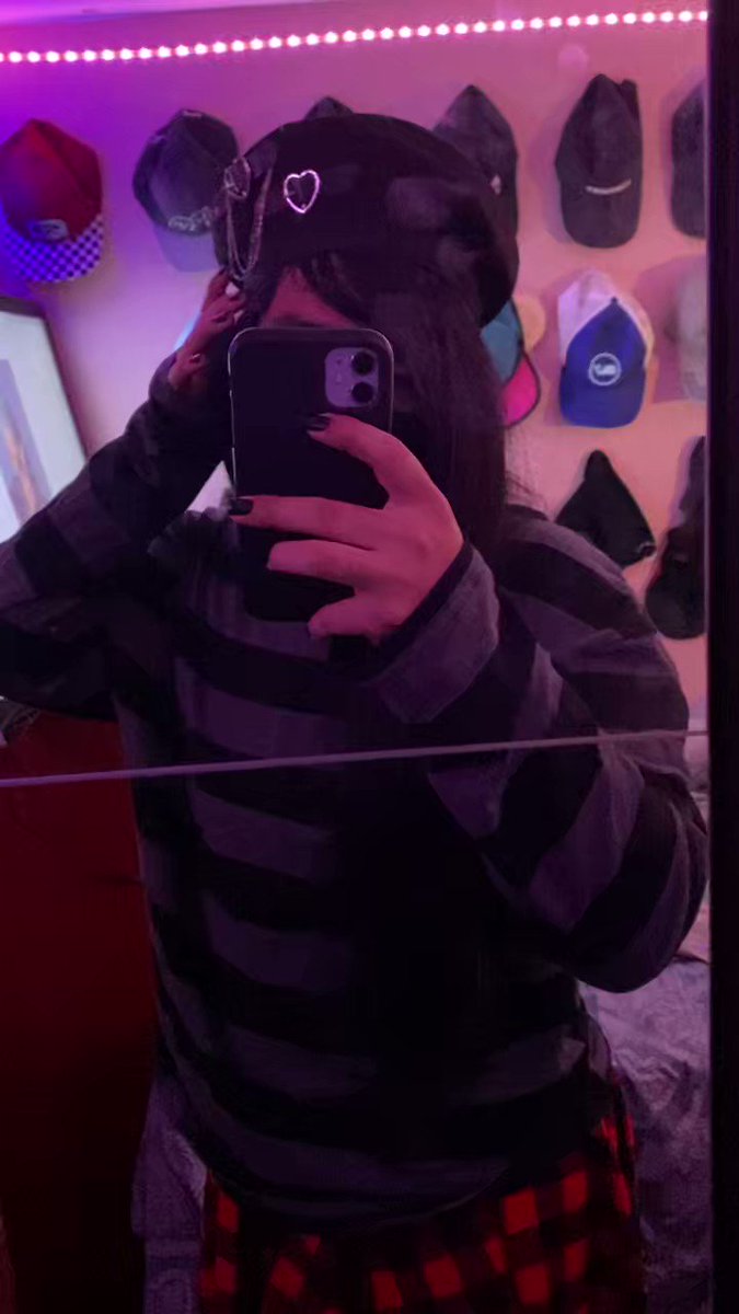 🔞 RT 🔞 FANSLY + OF 40 OFF on Twitter "RT RTs_IRL_NSFW Afghhh gimme