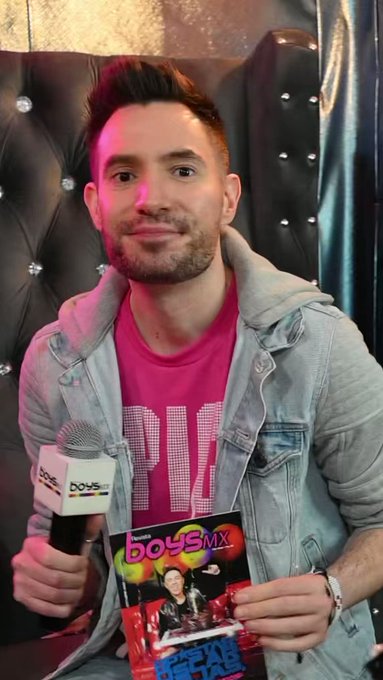 Nos encontramos al bello ★ @RickyKlehr #tuamigogay y dejo mensaje para lectores @revistaboysmx Ay nos