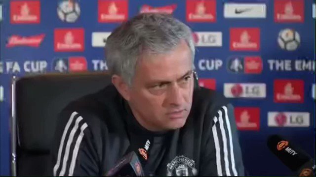 RT @Mo_utdred: Players rejecting Liverpool for Man United
https://t.co/y7JxG34FVp