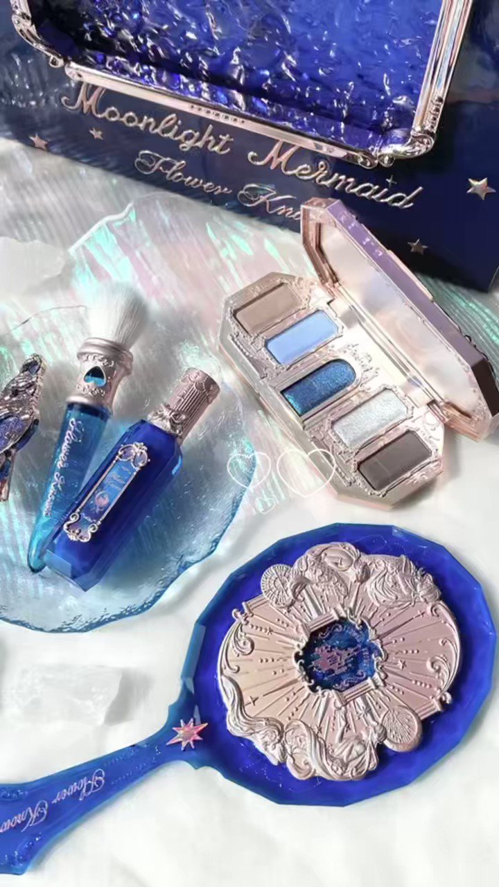フラワーノーズ　メイクボックス　moonlight Mermaid 美品 Flower Knows Moonlight Mermaid 01 SNOW GODDESS Jewelry Blush