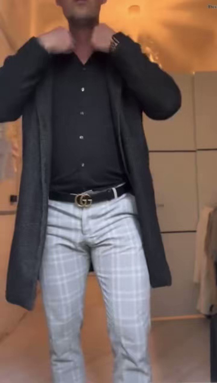 FartsClub 8.6k on Twitter "Fart in this suit omg 🥵😍 gay gaymen