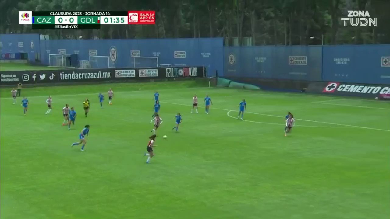 ¡¡¡G⚽LAZO!!!

'Cheli' ➡️ Caro ➡️ 'Licha' 

La dorsal 24 inicio el partido con una tremenda anotación, el recorte y el disparo de pierna zurda es 🔝🔥

#VamosPorEllas👊🏽”