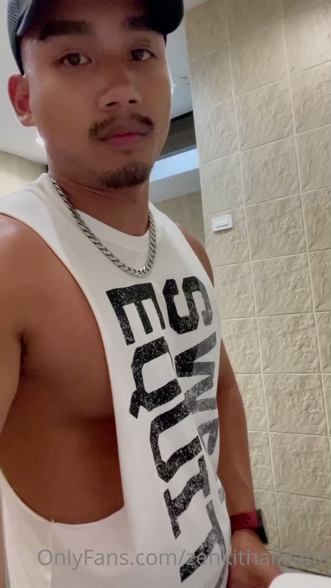 Sexyboy Indonesia ID on X: Mumpung toilet sepi, yukk coli dulu biar  semangat, . Full t.comJJm20mdsI t.coRqchLUMLMs  X