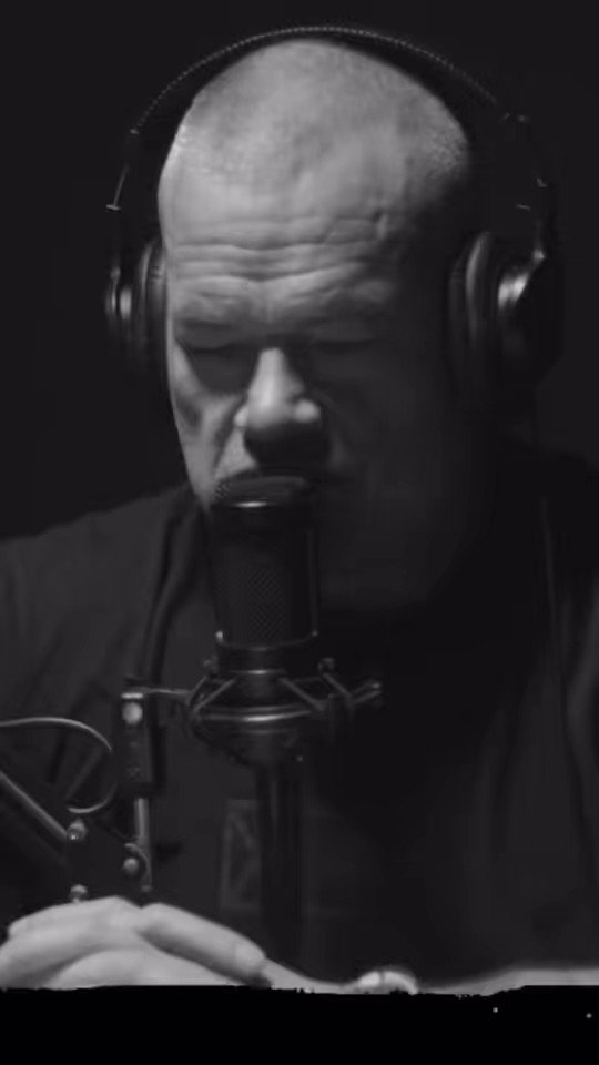 Jocko Willink on Twitter "Right?"