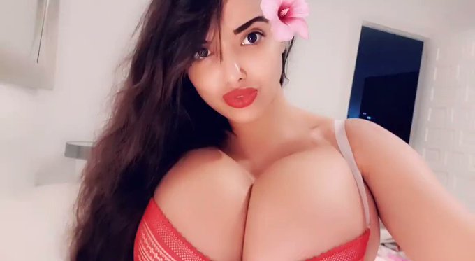 My babies, follow me on https://t.co/DMRTS9nDxQ ?
And for hot things, play with me on https://t.co/DyCCEcCdFb
