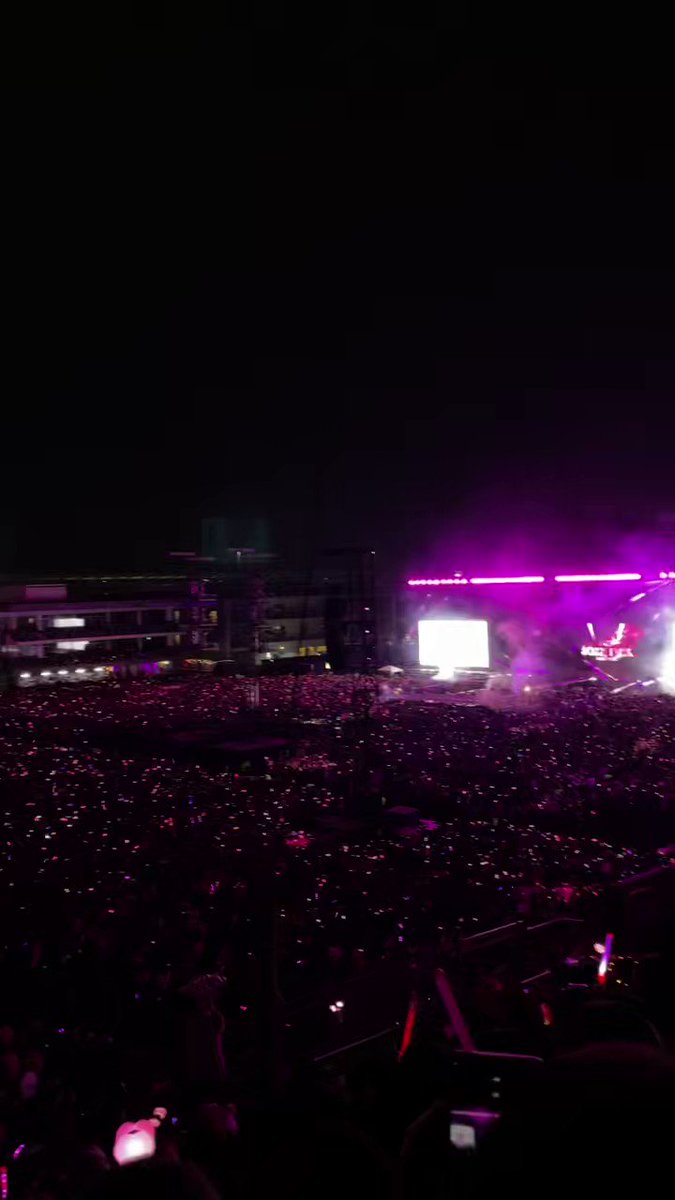 blackpink-blink-union-on-twitter-our-mexican-blinks-night-two