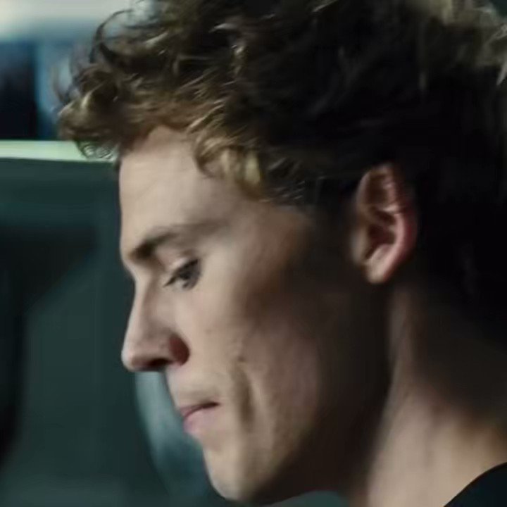 Happy birthday sam claflin 